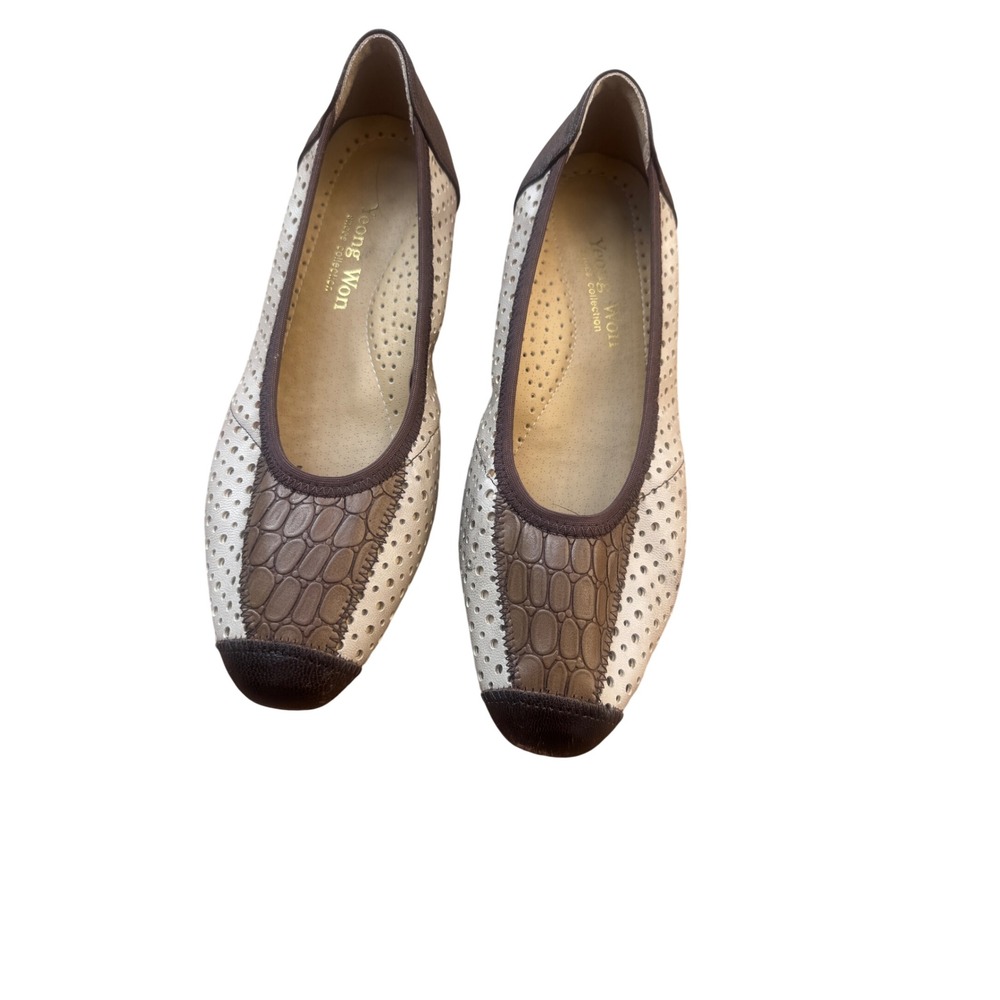 Yeong Won women's granny chic Brown Cream Leather quart toe croc VTG flats